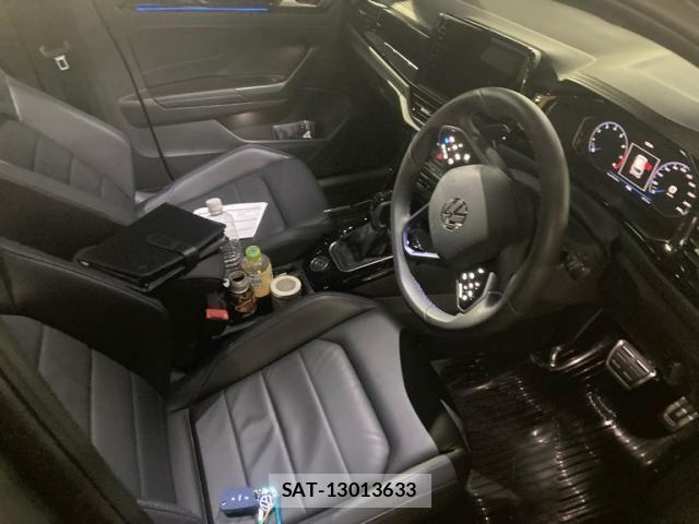 VolksWagen T-ROC 2025-07 8746898-12