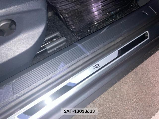 VolksWagen T-ROC 2025-07 8746898-15