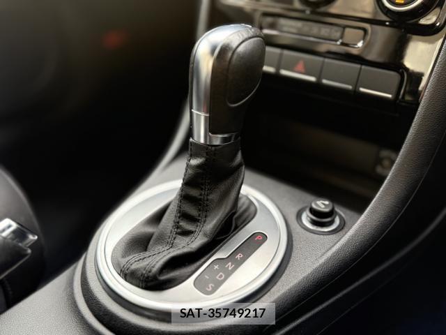 VolksWagen THE BEETLE 2012-05 855393-9