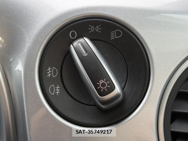 VolksWagen THE BEETLE 2012-05 855393-16