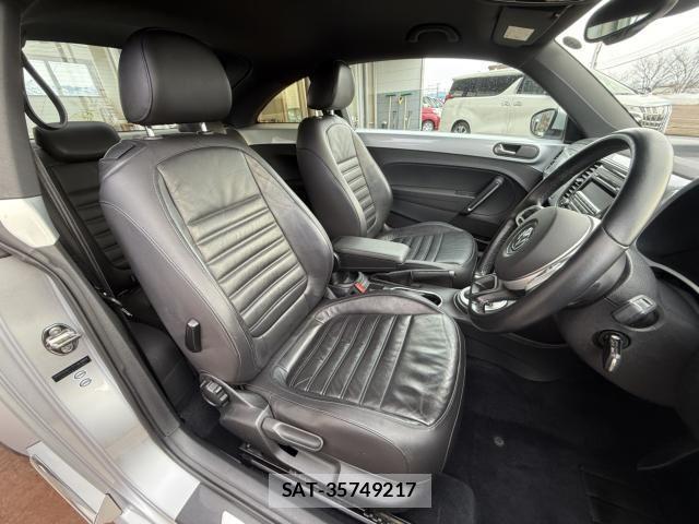 VolksWagen THE BEETLE 2012-05 855393-18