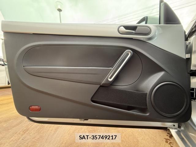 VolksWagen THE BEETLE 2012-05 855393-22
