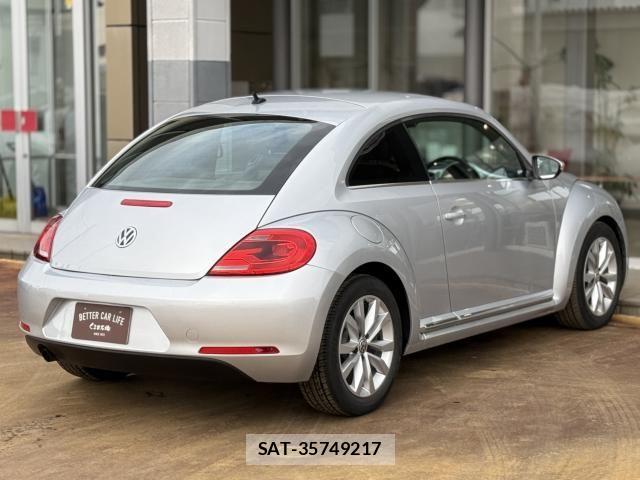 VolksWagen THE BEETLE 2012-05 855393-28