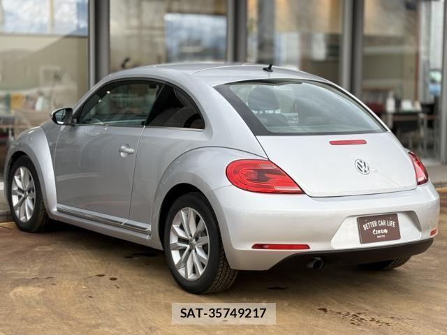 VolksWagen THE BEETLE 2012-05 855393-29