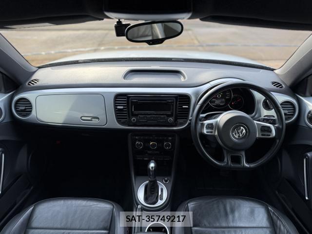 VolksWagen THE BEETLE 2012-05 855393-5