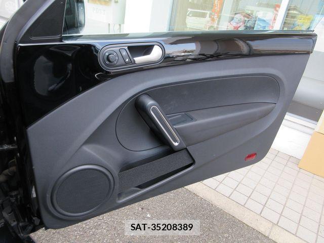 VolksWagen THE BEETLE 2013-08 885722-19