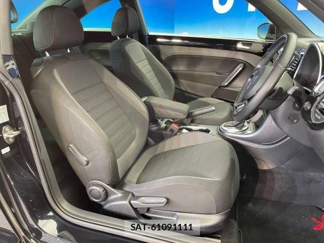 VolksWagen THE BEETLE 2018-04 890397-8