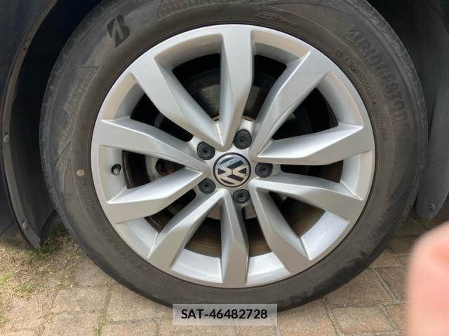 VolksWagen THE BEETLE 2013-04 1177456-2