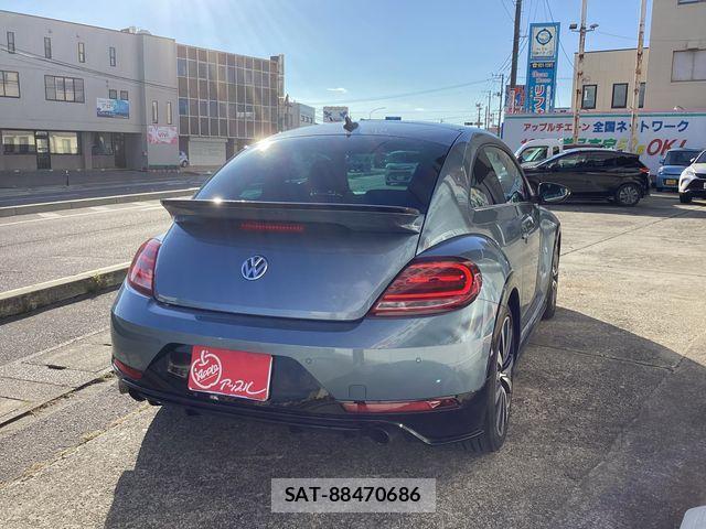 VolksWagen THE BEETLE 2019-11 1356204-2