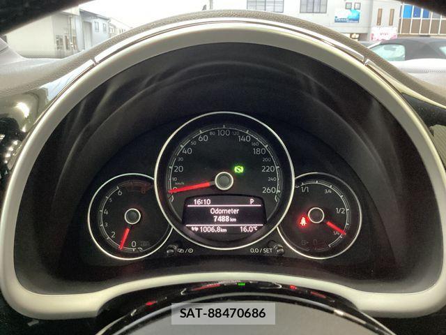 VolksWagen THE BEETLE 2019-11 1356204-5