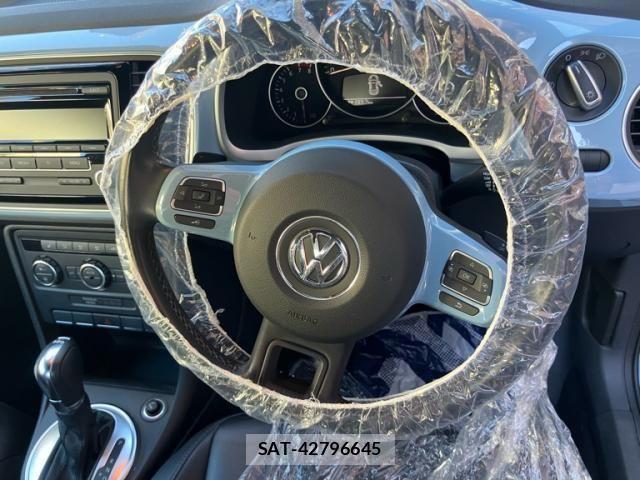 VolksWagen THE BEETLE 2012-07 2318946-17