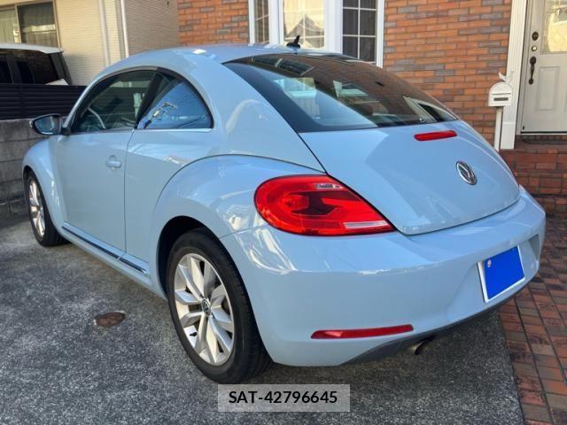 VolksWagen THE BEETLE 2012-07 2318946-5