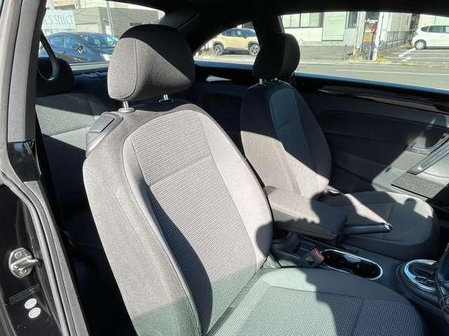 VolksWagen THE BEETLE 2012-11 3687840-13