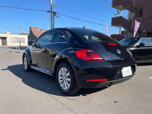 VolksWagen THE BEETLE 2012-11 3687840-5