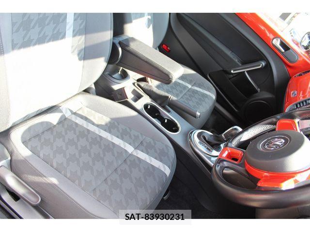 VolksWagen THE BEETLE 2017-02 4373559-12