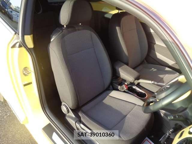 VolksWagen THE BEETLE 2015-08 4604632-12