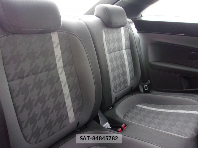 VolksWagen THE BEETLE 2019-06 6266403-5