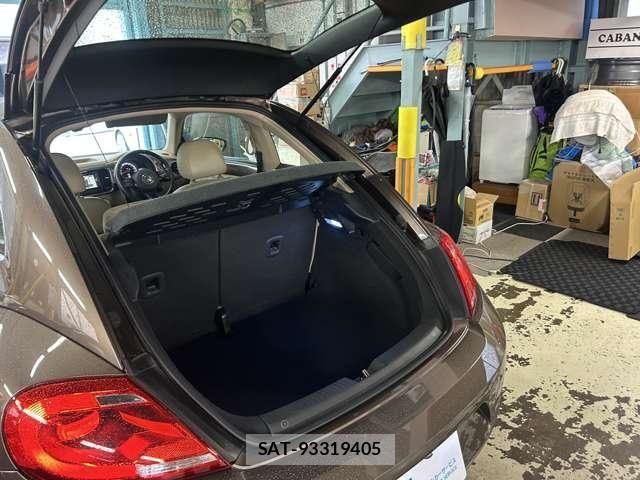 VolksWagen THE BEETLE 2015-04 6277700-10