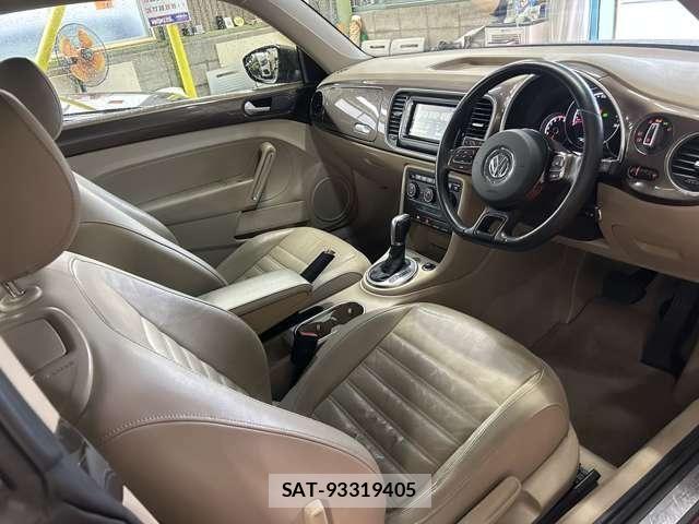VolksWagen THE BEETLE 2015-04 6277700-24