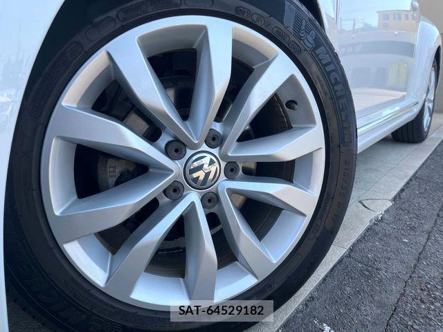 VolksWagen THE BEETLE 2013-03 6528071-11
