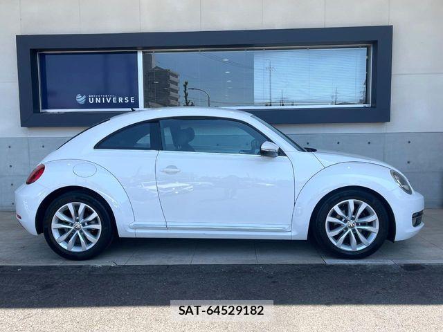 VolksWagen THE BEETLE 2013-03 6528071-19