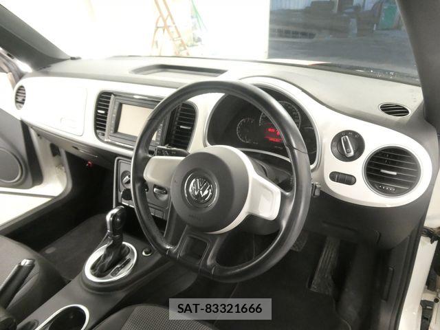 VolksWagen THE BEETLE 2013-04 6678792-14