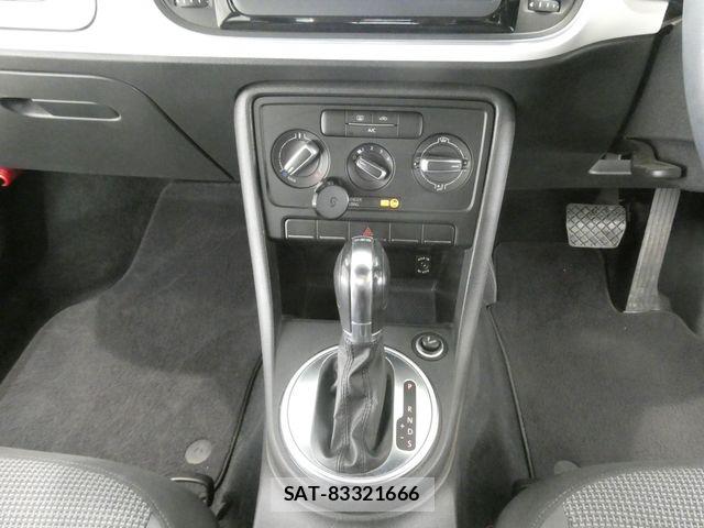 VolksWagen THE BEETLE 2013-04 6678792-22