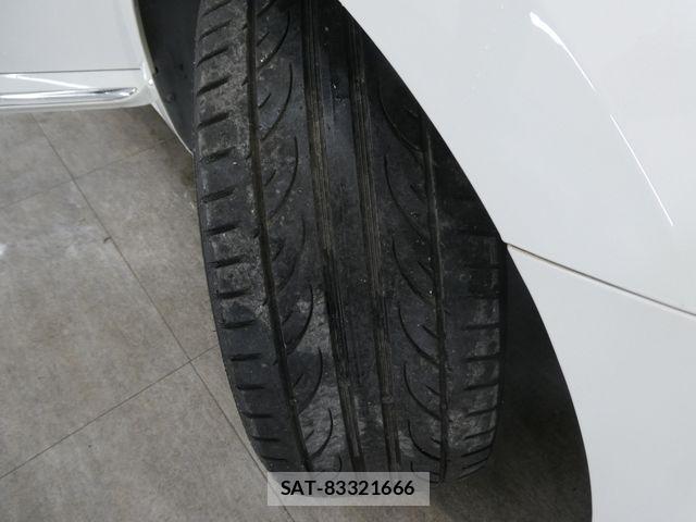 VolksWagen THE BEETLE 2013-04 6678792-27