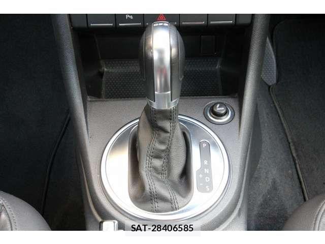VolksWagen THE BEETLE 2013-09 6753911-16