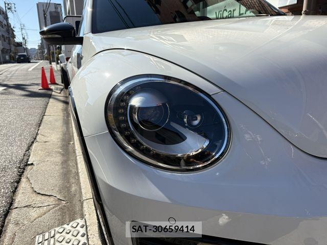 VolksWagen THE BEETLE 2017-11 6915422-9
