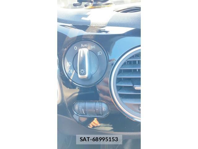 VolksWagen THE BEETLE 2020-02 6915415-17