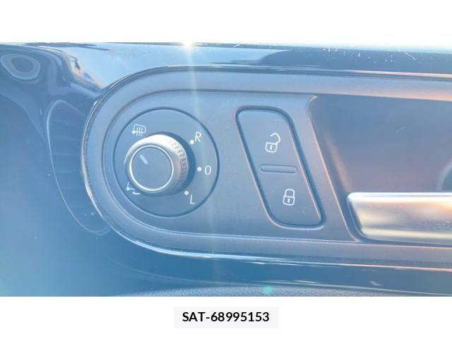 VolksWagen THE BEETLE 2020-02 6915415-18