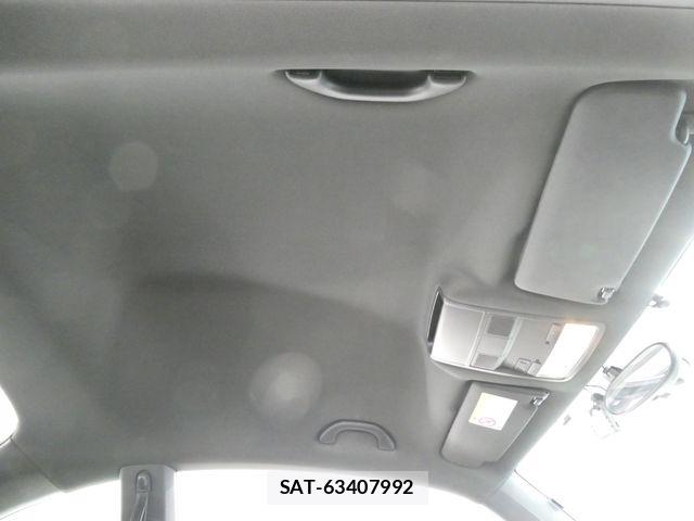 VolksWagen THE BEETLE 2013-10 6915423-28