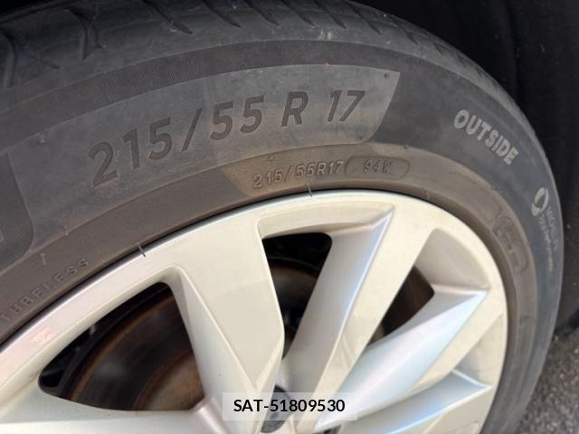 VolksWagen THE BEETLE 2012-09 6915419-10