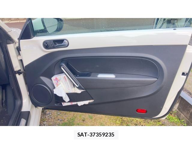 VolksWagen THE BEETLE 2013-10 6999182-9