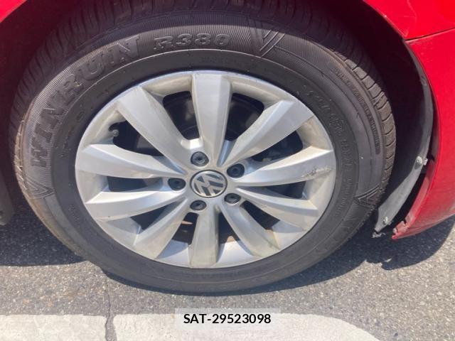 VolksWagen THE BEETLE 2013-03 6999178-4