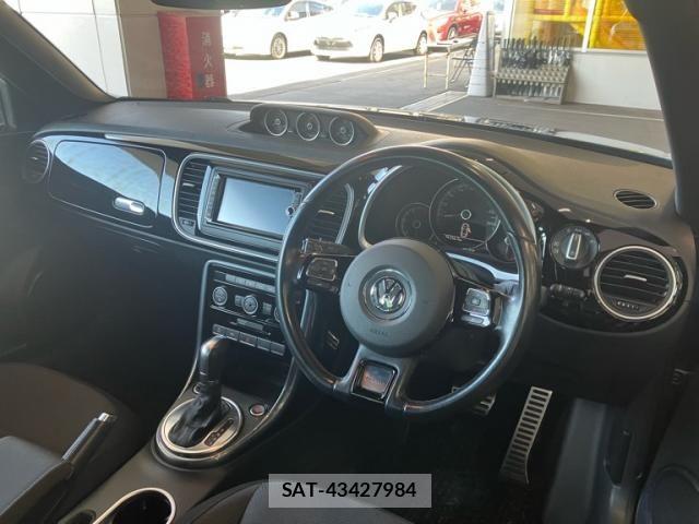 VolksWagen THE BEETLE 2017-06 7061397-16