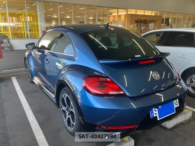 VolksWagen THE BEETLE 2017-06 7061397-4