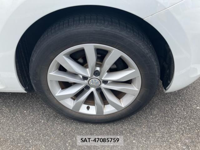 VolksWagen THE BEETLE 2018-05 7227162-7