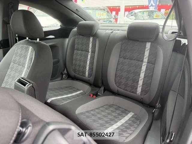 VolksWagen THE BEETLE 2018-10 7227166-11