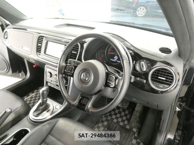 VolksWagen THE BEETLE 2016-10 7252859-12