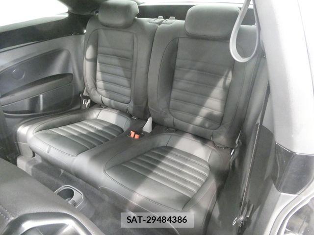 VolksWagen THE BEETLE 2016-10 7252859-14