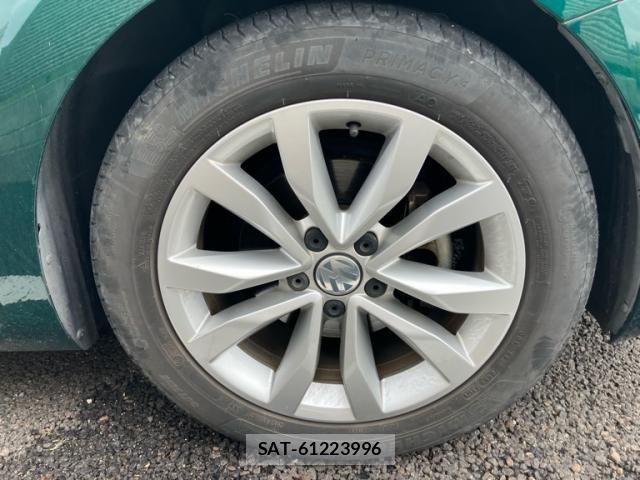 VolksWagen THE BEETLE 2018-03 7273270-4