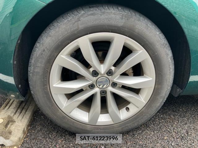 VolksWagen THE BEETLE 2018-03 7273270-5