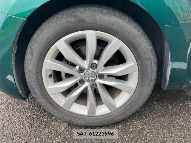 VolksWagen THE BEETLE 2018-03 7273270-6