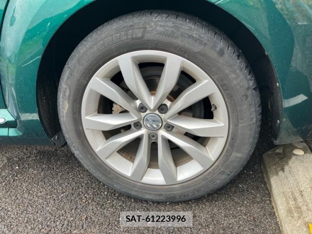 VolksWagen THE BEETLE 2018-03 7273270-7