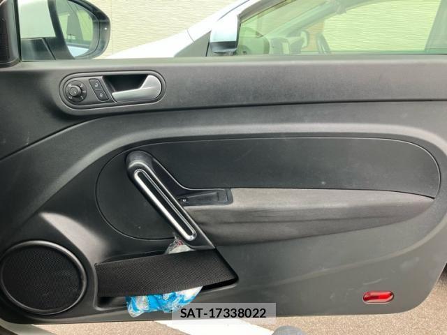VolksWagen THE BEETLE 2015-09 7331219-13