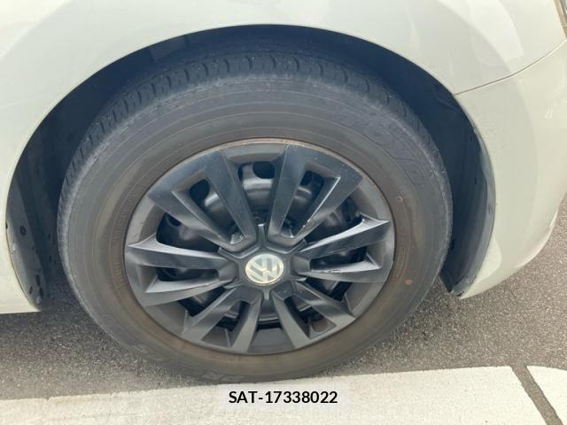 VolksWagen THE BEETLE 2015-09 7331219-4