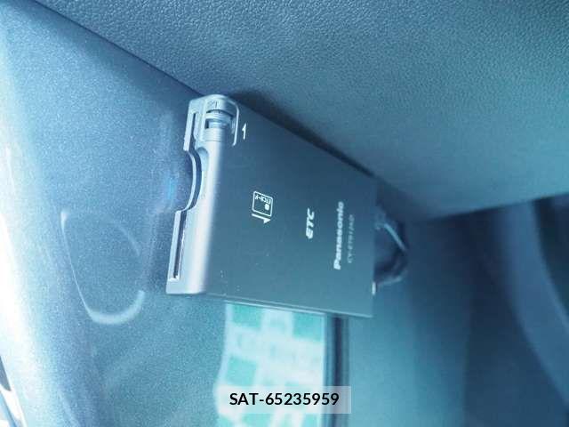 VolksWagen THE BEETLE 2018-03 7458852-15
