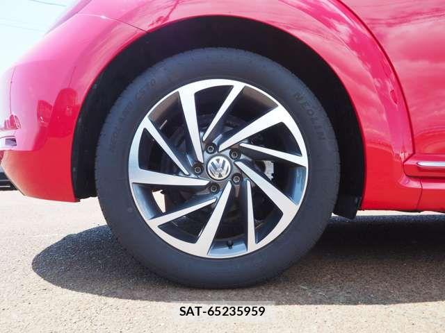 VolksWagen THE BEETLE 2018-03 7458852-17